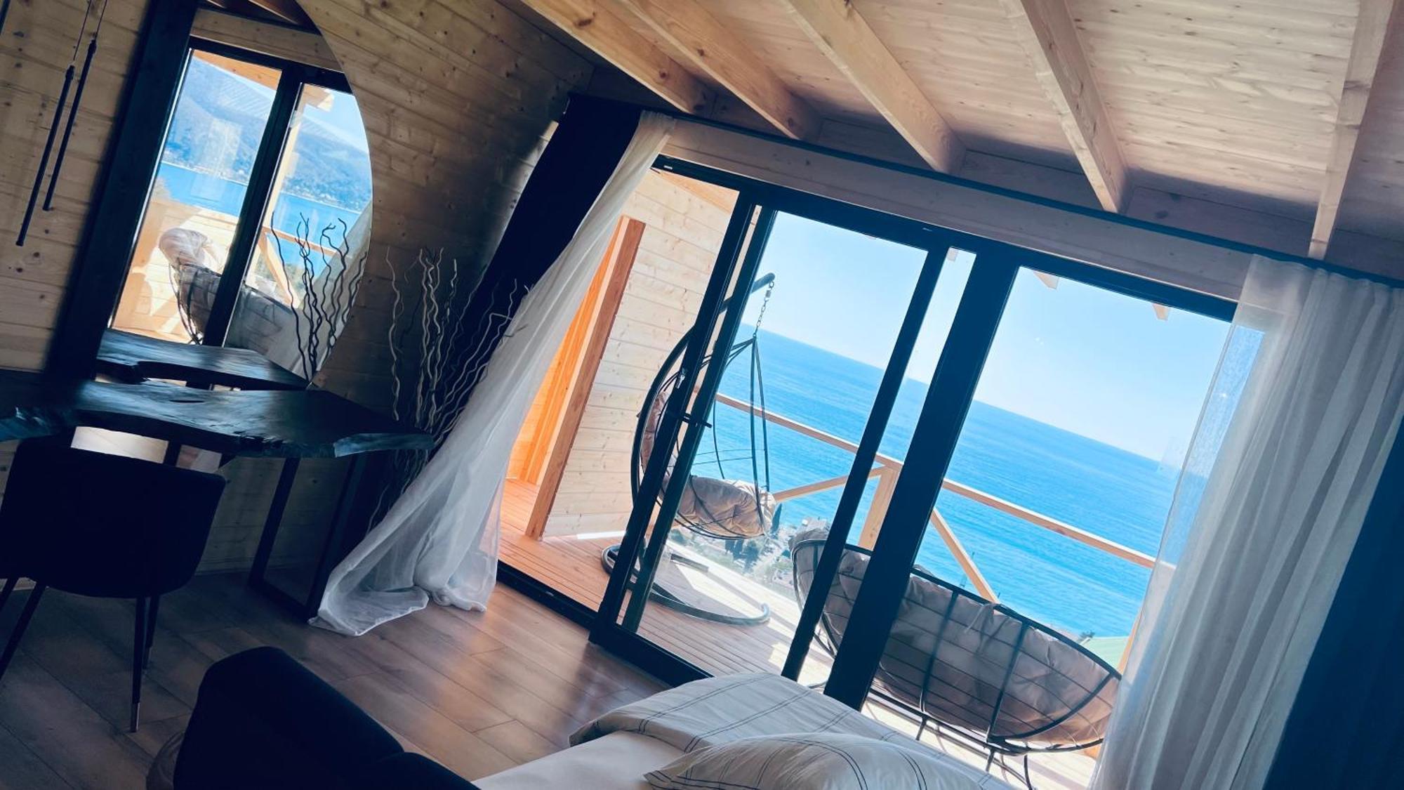 Vysota Hotel Gagra Buitenkant foto
